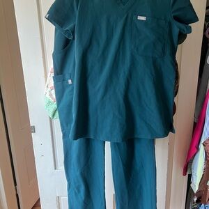 Figs Teal Scrub Set